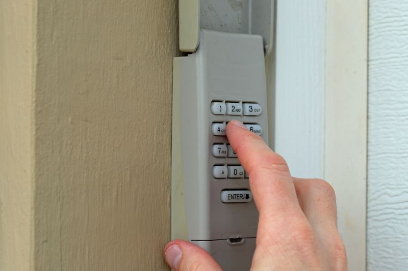 Garage Door Keypad Service in Leesburg, VA